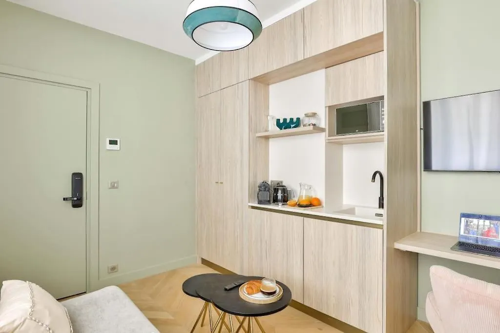 Apartment Romantic Getaway - Le Marais - With Ac *